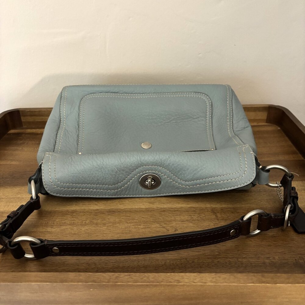 Coach Chelsea Turn Lock Light Teal Blue Green Pebbled Leather Brown Handled Hobo - Picture 4 of 9